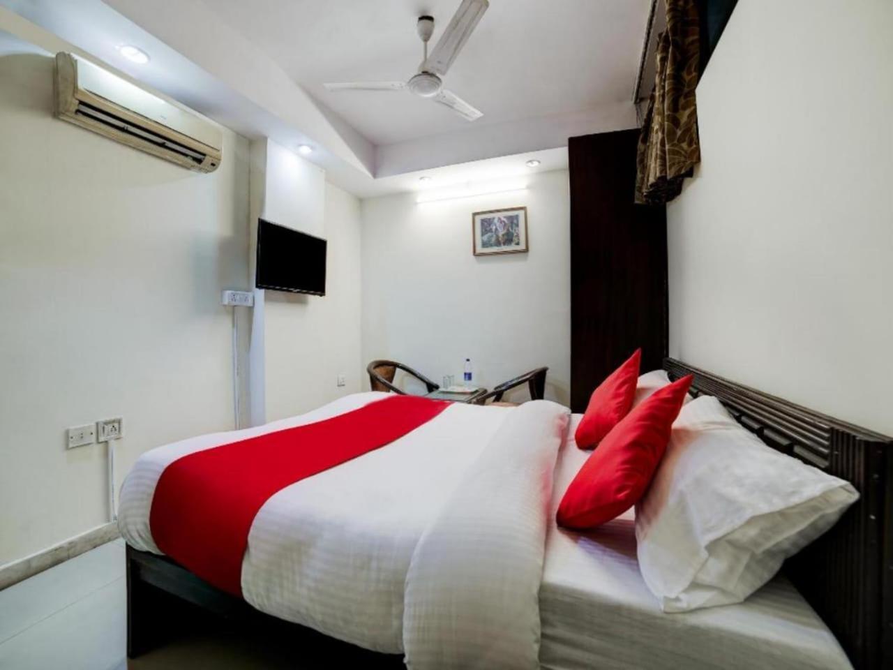 Hotel Sant Nagar เดลี ภายนอก รูปภาพ